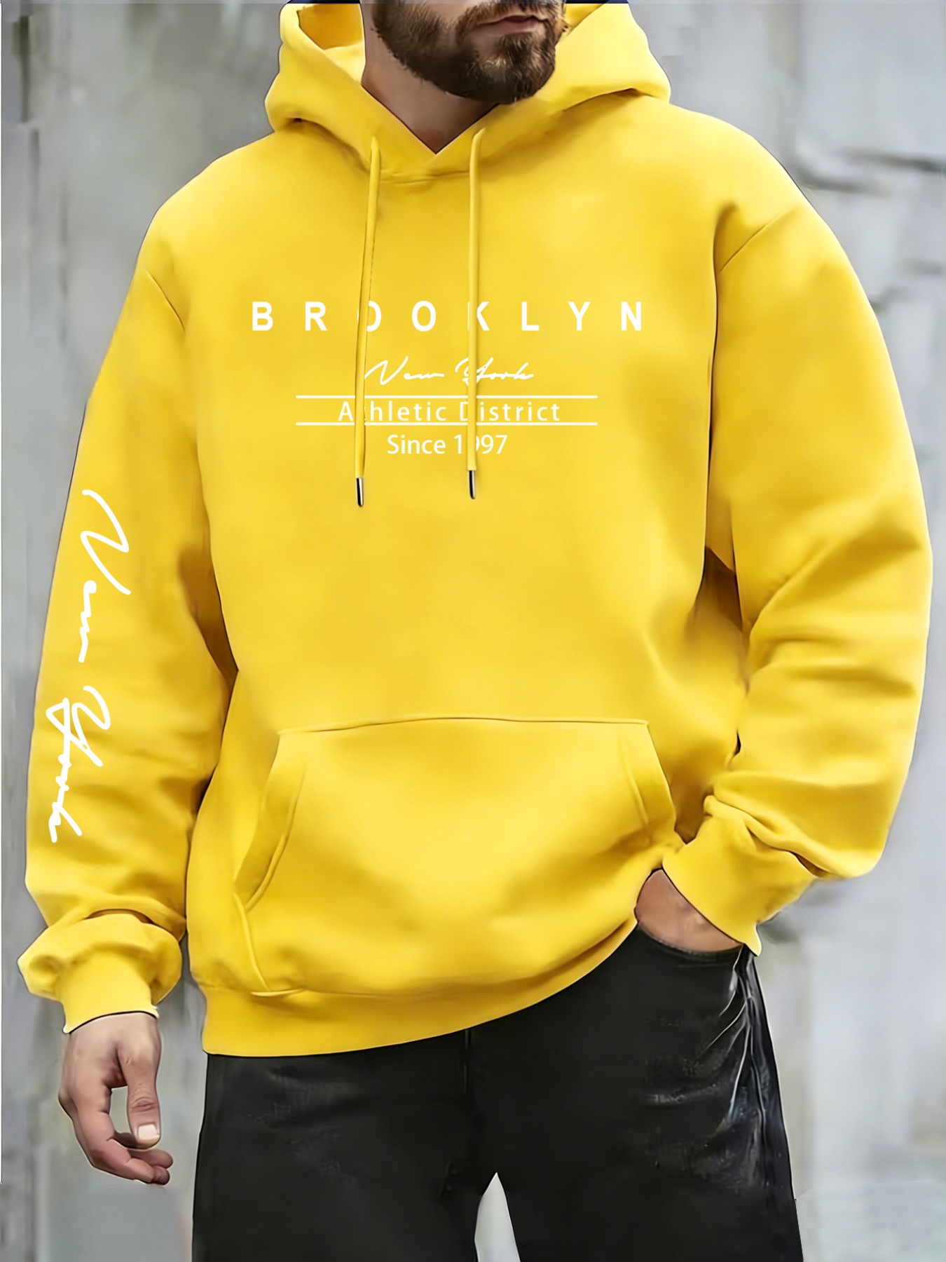 Urban fashion men's hoodie on  - đánh giá và giá Street Fashion In New York