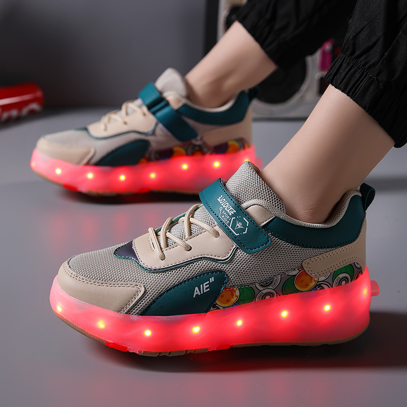 Youth Roller Shoes With 4 Whee - đánh giá và giá Street Fashion Shoes